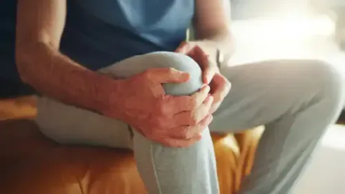 What are the Best Home Remedies for Relieving Knee Pain?